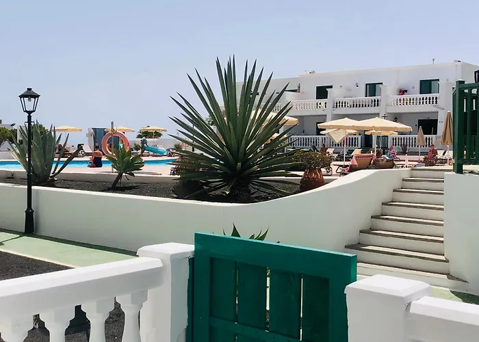 Апартаменти Florencia, With Pool & Wifi In