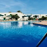 Florencia, With Pool & Wifi In アパート プエルト・デル・カルメン