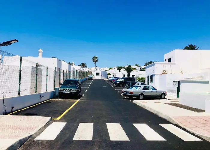 Appartement Florencia, With Pool & Wifi In Puerto del Carmen (Lanzarote)